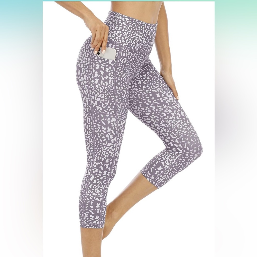 Women's High Waist Yoga Capris Workout Leggings with Pockets